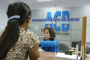 Lợi nhuận ACB giảm vì nợ xấu